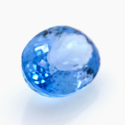 34,34 ct Topazio Blu Svizzero in Facetatto Ovale