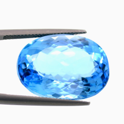 38,88 ct Schweizer Blau Topas Oval Schnitt