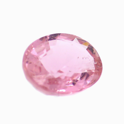 1.65ct Tourmaline Rose Taille Ovale 8.57x6.75mm