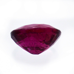 1,70 ct rosa Turmalin im Ovalschliff 8,20 x 6,68 mm