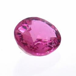 1.22ct Tourmaline Rose Taille Ovale 7.34x6.29mm