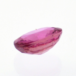 Tormalina rosa da 1,22 ct taglio ovale 7,34 x 6,29 mm