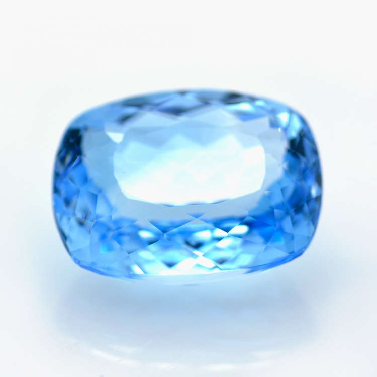 32.66ct Topacio Azul Talla Cojín