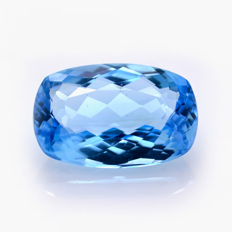 26.09ct Topazio Blu in Facetatto Cuscino