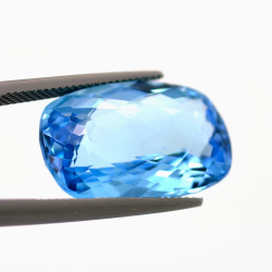 26.09ct Topazio Blu in Facetatto Cuscino