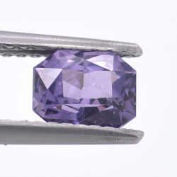 1.05ct  Spinell Smaragd Schnitt