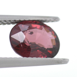 2.28ct Granato Rodolite Taglio Ovale