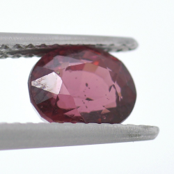 1.63ct Granato Rodolite Taglio Ovale