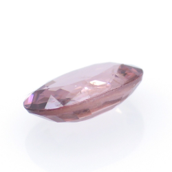 1.55ct Zircone Rosa Faccettato Ovale