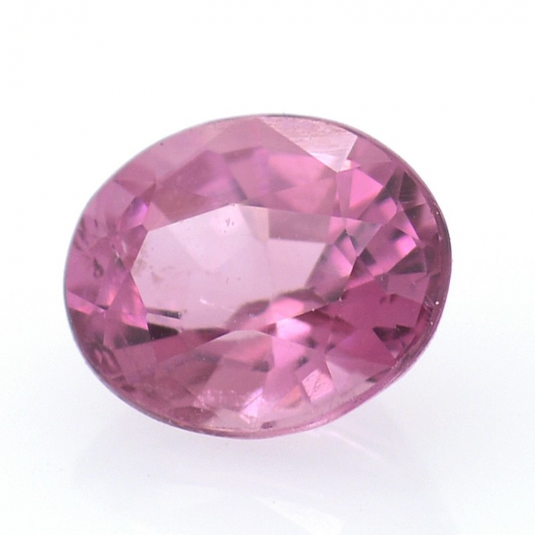 1.60ct Tourmaline Rose Taille Ovale 8.21x6.82mm