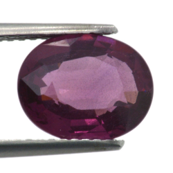 2.83ct Granato Rodolite Taglio Ovale