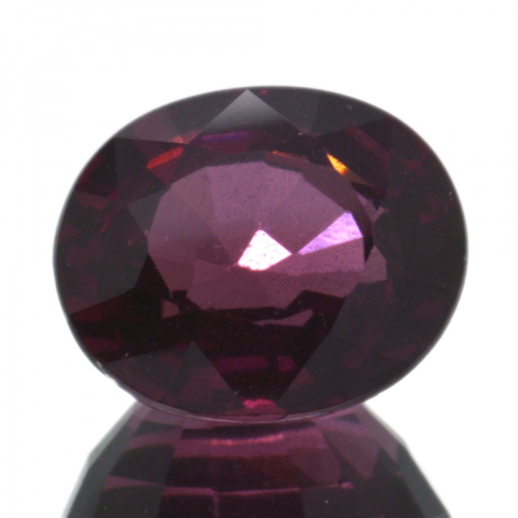 2.86ct Rhodolite Granat Oval Schnitt