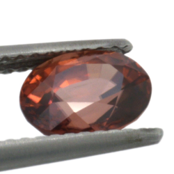 1.83ct Zircone Rosa Faccettato Ovale