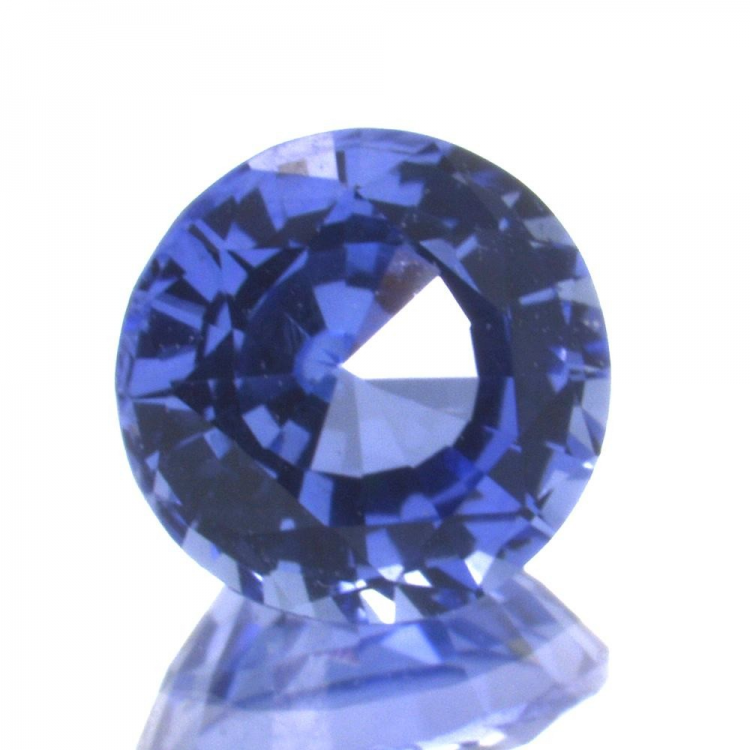 Saphir bleu 0,65 ct taille ovale 5,12x3,08 mm