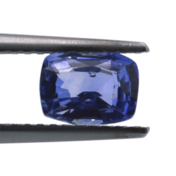 Saphir bleu 0,94 ct taille coussin 6,55x5,04 mm