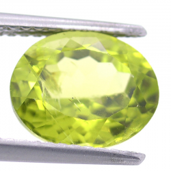 3.25ct Peridot Oval Schnitt