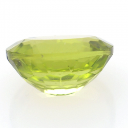 2.76ct Peridoto Talla Ovalada