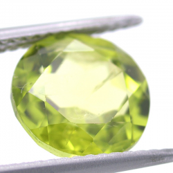 3.27ct Peridot Rund Schnitt