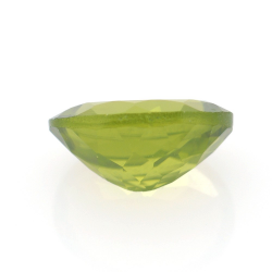 3.27ct Peridot Oval Schnitt