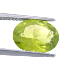 3.59ct Peridot Oval Schnitt