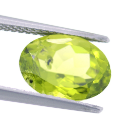 3.61ct Peridot Oval Schnitt