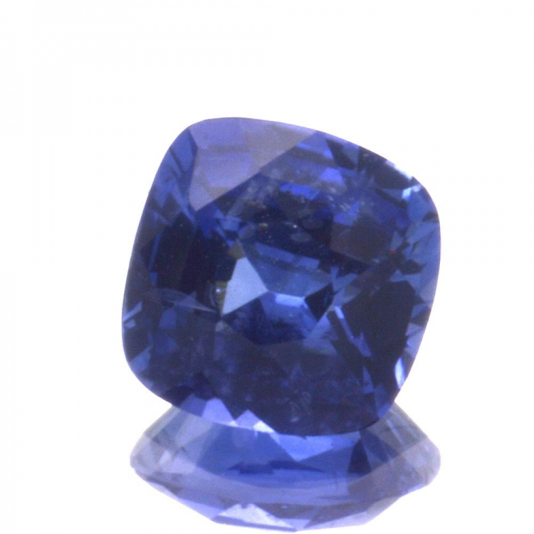 Taglio a cuscino in zaffiro blu da 0,98 ct, 5,63x5,64 mm