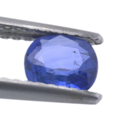 0,62 ct blauer Saphir im Kissenschliff, 5,46 x 4,94 mm