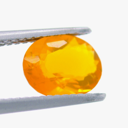 1.01ct Fire Opal Oval Schnitt