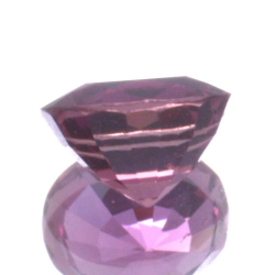 Zaffiro Padparadscha a taglio ovale da 0,79 ct, 5,59x4,72 mm