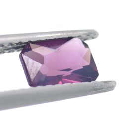 0.77ct Purple Spinel Scissors Cut