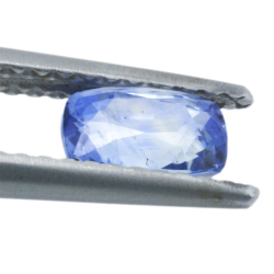 Saphir bleu 0,85 ct taille coussin 6,17x4,05 mm