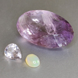 28,82ct Set Opale, Ametista & Morganite